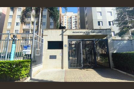 Apartamento para alugar com 47m², 2 quartos e 1 vaga Apartamento para alugar com 47m², 2 quartos e 1 vagaFachada + Plaquinha