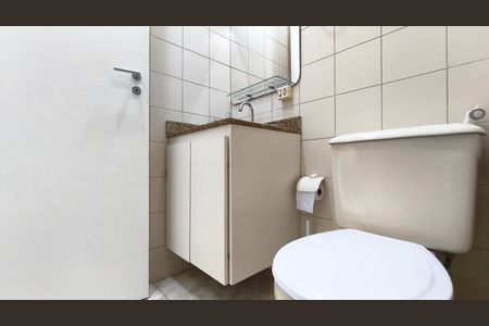 Apartamento para alugar com 47m², 2 quartos e 1 vaga Apartamento para alugar com 47m², 2 quartos e 1 vagaBanheiro