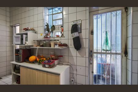 Casa à venda com 219m², 4 quartos e sem vagaCozinha