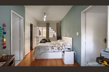 Casa à venda com 219m², 4 quartos e sem vagaSuíte 2