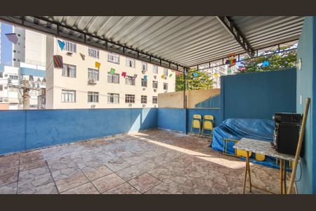 Casa à venda com 219m², 4 quartos e sem vagaTerraço