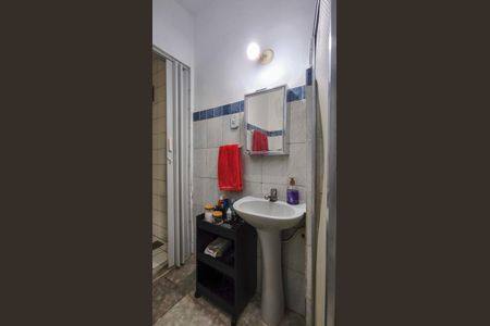 Casa à venda com 219m², 4 quartos e sem vagaBanheiro