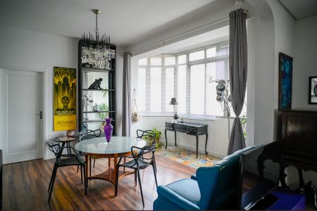 Sala de apartamento para alugar com 2 quartos, 100m² em Aclimação, São Paulo