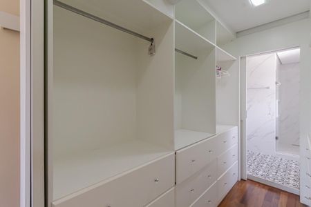 Apartamento à venda com 85m², 2 quartos e 1 vagaCloset da suíte