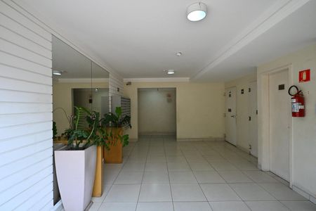 Apartamento à venda com 52m², 2 quartos e 1 vagaHall Social