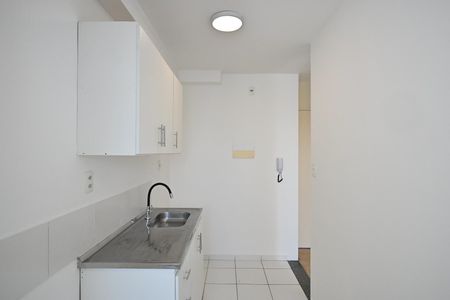 Cozinha de apartamento à venda com 2 quartos, 52m² em Jardim Monte Kemel, São Paulo