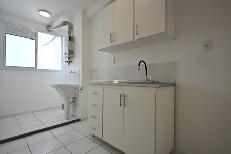 Cozinha de apartamento à venda com 2 quartos, 52m² em Jardim Monte Kemel, São Paulo