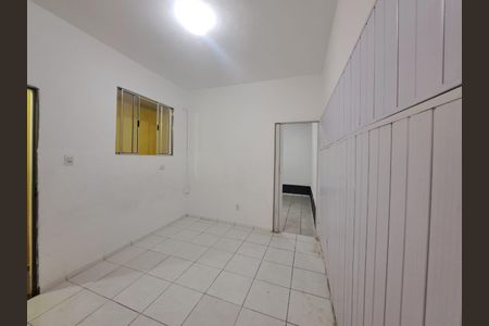 Sala de casa para alugar com 1 quarto, 70m² em Cipava, Osasco