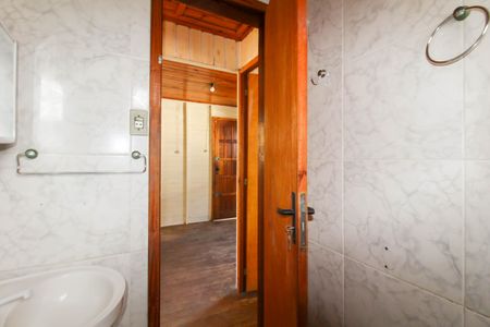 Casa à venda com 70m², 2 quartos e 1 vaga Casa à venda com 70m², 2 quartos e 1 vagaBanheiro