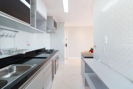 Apartamento à venda com 76m², 2 quartos e 2 vagasCozinha