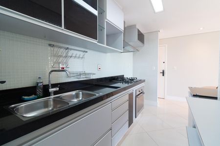 Apartamento à venda com 76m², 2 quartos e 2 vagasCozinha