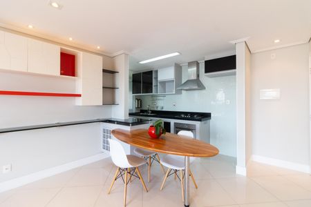 Apartamento à venda com 76m², 2 quartos e 2 vagasCozinha