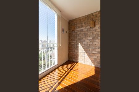 Apartamento à venda com 76m², 2 quartos e 2 vagasVaranda