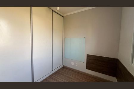 Casa de condomínio à venda com 100m², 3 quartos e 2 vagas Casa de condomínio à venda com 100m², 3 quartos e 2 vagasSuíte