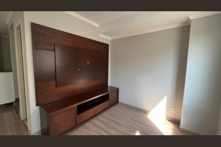 Casa de condomínio à venda com 100m², 3 quartos e 2 vagas Casa de condomínio à venda com 100m², 3 quartos e 2 vagasSala