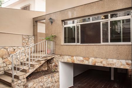 Casa para alugar com 400m², 3 quartos e 3 vagasHall de entrada