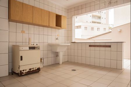 Casa para alugar com 400m², 3 quartos e 3 vagasÁrea de Serviço