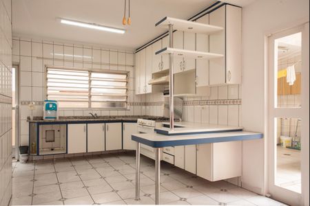 Casa para alugar com 400m², 3 quartos e 3 vagasCozinha