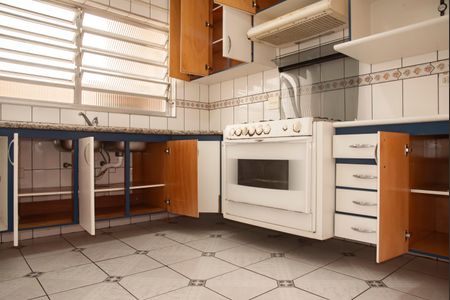 Casa para alugar com 400m², 3 quartos e 3 vagasCozinha