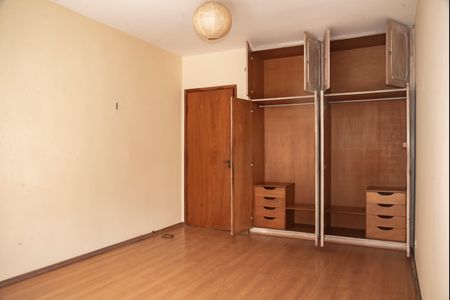 Casa para alugar com 400m², 3 quartos e 3 vagasQuarto 2