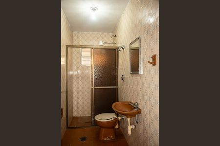 Casa para alugar com 400m², 3 quartos e 3 vagasBanheiro externo (Piso inferior)