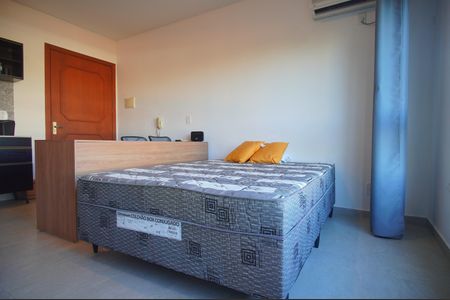 Studio para alugar com 28m², 1 quarto e sem vagaSala/Quarto