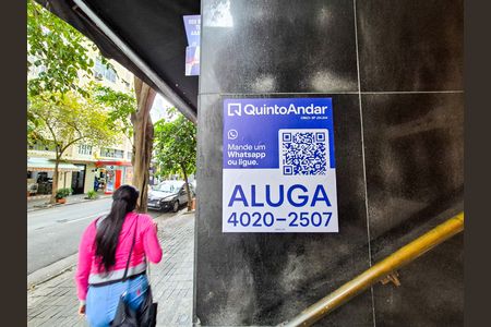 Instalação da Placa de apartamento para alugar com 1 quarto, 47m² em Consolação, São Paulo