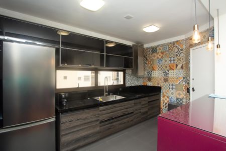 Apartamento à venda com 110m², 3 quartos e 2 vagasCozinha