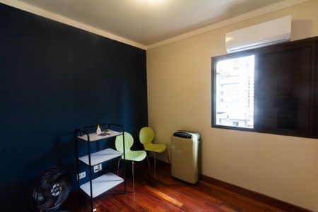 Apartamento à venda com 110m², 3 quartos e 2 vagasSuíte 1