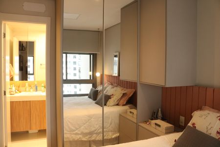 Apartamento para alugar com 70m², 2 quartos e 1 vagaSuíte