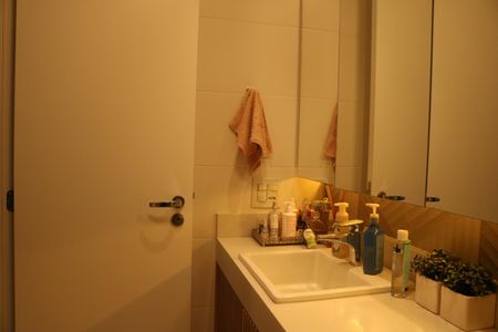 Apartamento para alugar com 70m², 2 quartos e 1 vagaBanheiro Social