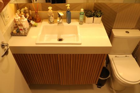 Apartamento para alugar com 70m², 2 quartos e 1 vagaBanheiro Social