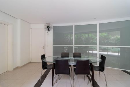 Apartamento para alugar com 30m², 1 quarto e 1 vaga Apartamento para alugar com 30m², 1 quarto e 1 vagaÁrea comum