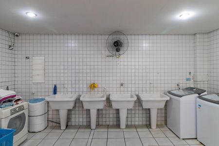Apartamento para alugar com 30m², 1 quarto e 1 vaga Apartamento para alugar com 30m², 1 quarto e 1 vagaÁrea comum