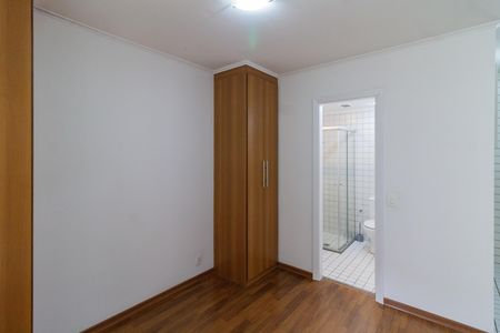 Apartamento para alugar com 30m², 1 quarto e 1 vaga Apartamento para alugar com 30m², 1 quarto e 1 vagaSuíte