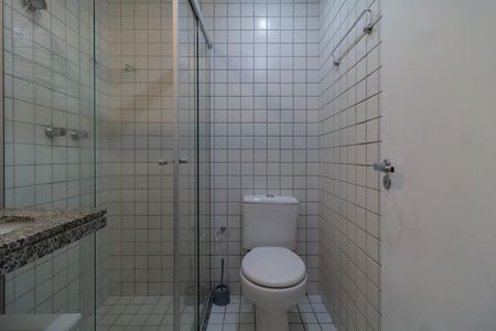 Apartamento para alugar com 30m², 1 quarto e 1 vaga Apartamento para alugar com 30m², 1 quarto e 1 vagaBanheiro da Suíte