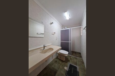 Casa para alugar com 96m², 1 quarto e sem vaga Casa para alugar com 96m², 1 quarto e sem vagaBanheiro