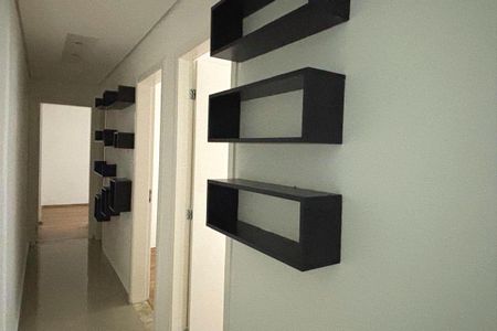 Apartamento para alugar com 71m², 3 quartos e 1 vagaCorredor dos quartos 