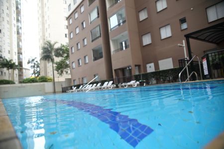 Apartamento para alugar com 71m², 3 quartos e 1 vagaÁrea comum - Piscina 