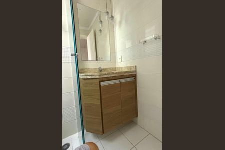 Apartamento para alugar com 71m², 3 quartos e 1 vagaSuíte - Banheiro 