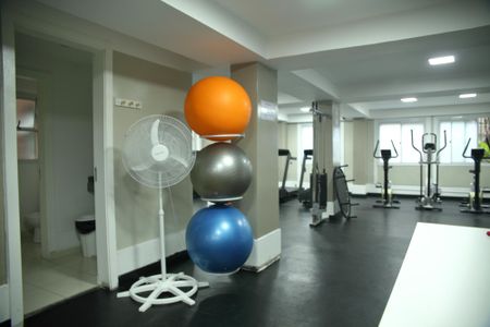 Apartamento para alugar com 71m², 3 quartos e 1 vagaÁrea comum - Academia