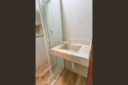 Casa à venda com 400m², 4 quartos e 3 vagasBanheiro social 1 