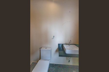 Casa à venda com 400m², 4 quartos e 3 vagasBanheiro da área gourmet 