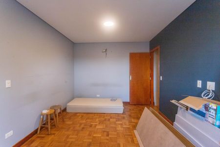 Casa à venda com 400m², 4 quartos e 3 vagasQuarto 2 - suíte 