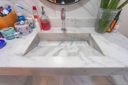 Casa à venda com 400m², 4 quartos e 3 vagasBanheiro social 2