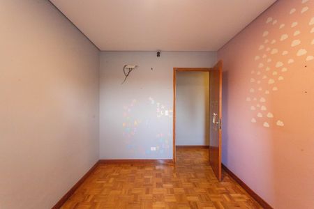 Casa à venda com 400m², 4 quartos e 3 vagasQuarto 3 