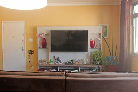 Apartamento para alugar com 100m², 3 quartos e 1 vaga Apartamento para alugar com 100m², 3 quartos e 1 vagaSala