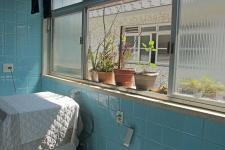 Apartamento para alugar com 100m², 3 quartos e 1 vaga Apartamento para alugar com 100m², 3 quartos e 1 vagaÁrea de Serviço