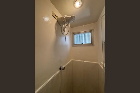 Apartamento para alugar com 58m², 2 quartos e 1 vaga Apartamento para alugar com 58m², 2 quartos e 1 vagaBanheiro da Suíte
