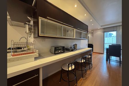 Apartamento para alugar com 58m², 2 quartos e 1 vaga Apartamento para alugar com 58m², 2 quartos e 1 vagaSala/Cozinha